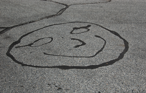 asphalt_smiley